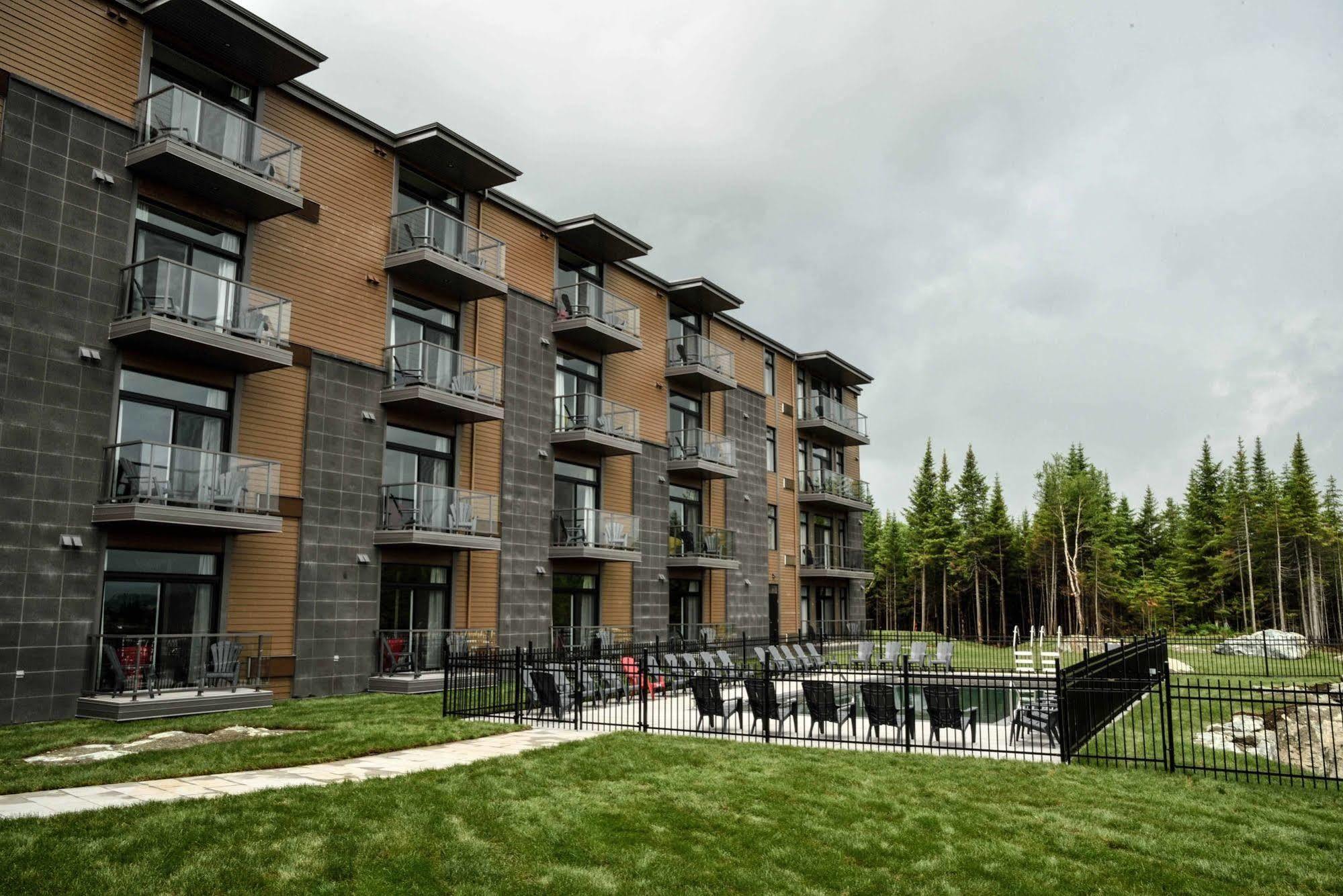 Hotel Du Domaine, Centre De Villegiature Et De Congres Thetford Mines Exterior foto